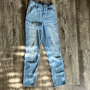 Hollister ultra high rise mom jeans light blue